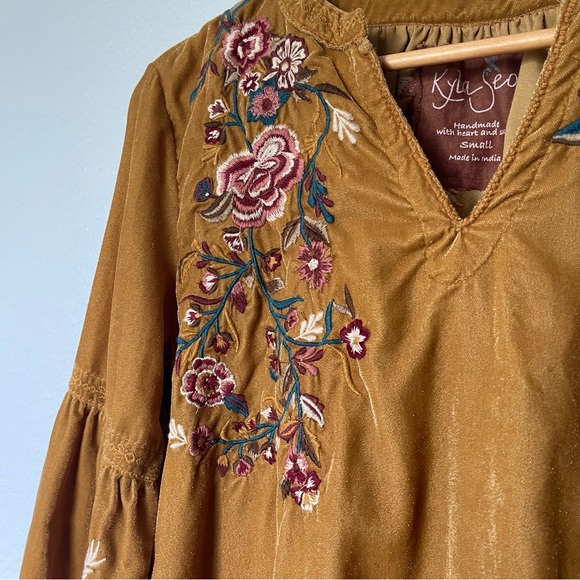 Kyla Seo Vintage Inspired Embroidered Floral Bohemian Blouse/Shirt Size Small - Picture 3 of 12